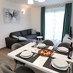 Little Marijeta Apartment
